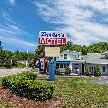Parker'S Motel Lincoln Bagian luar foto