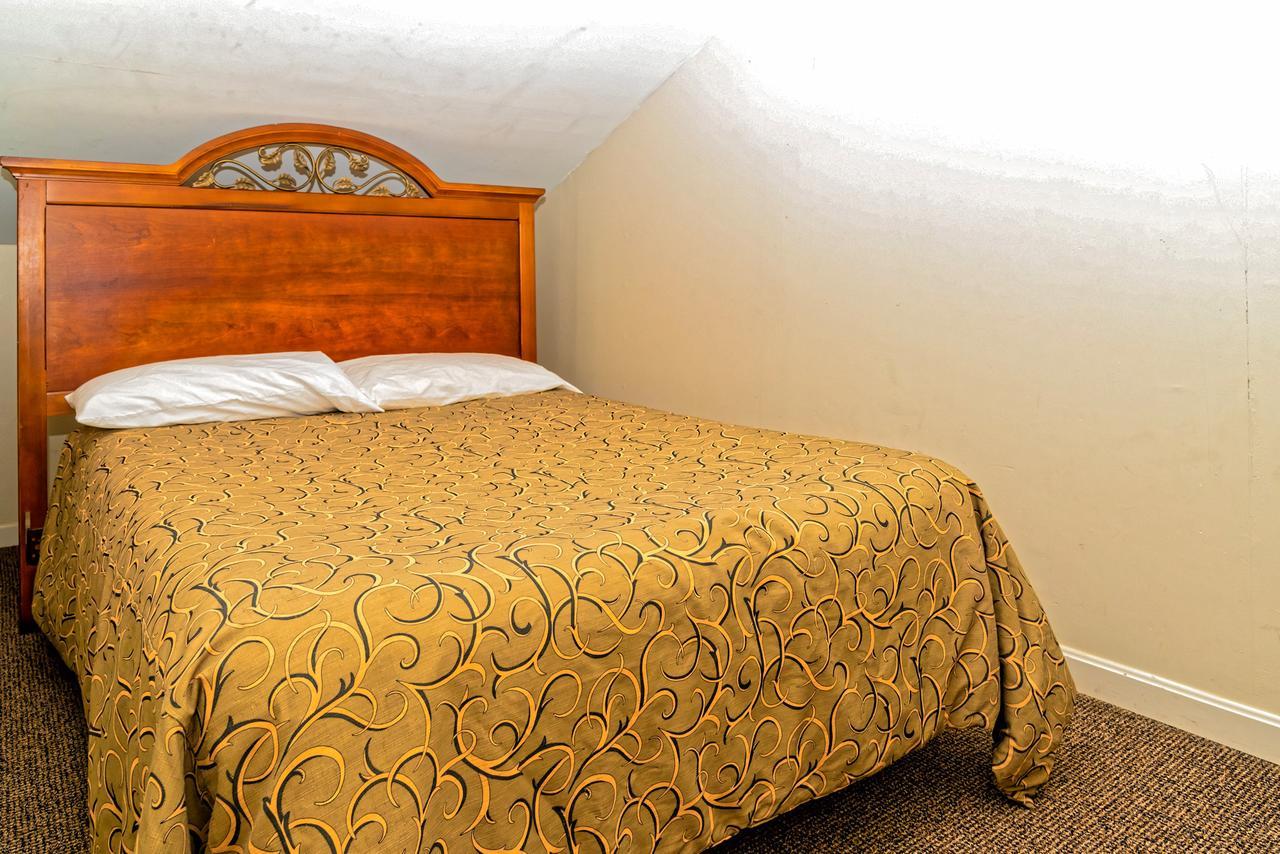 Parker'S Motel Lincoln Bagian luar foto